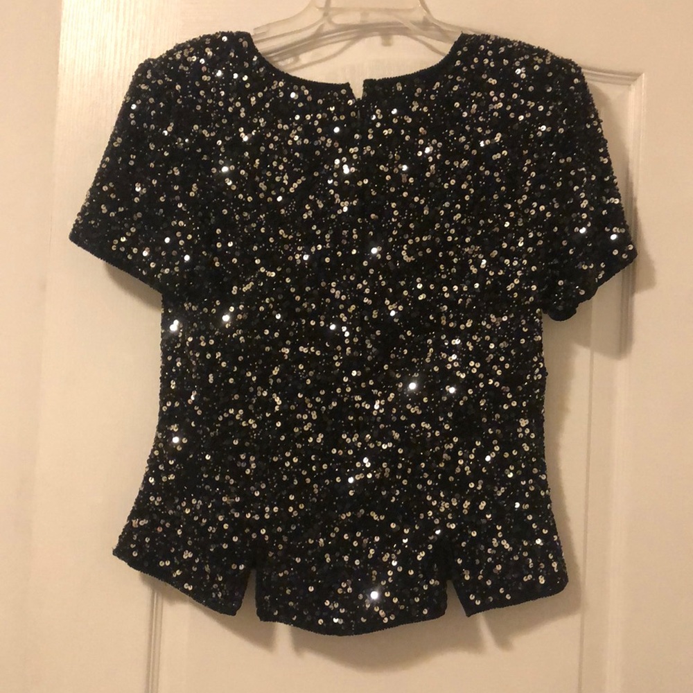Large Scala Sequin Top,100% Silk, Polyester Lining - image 4